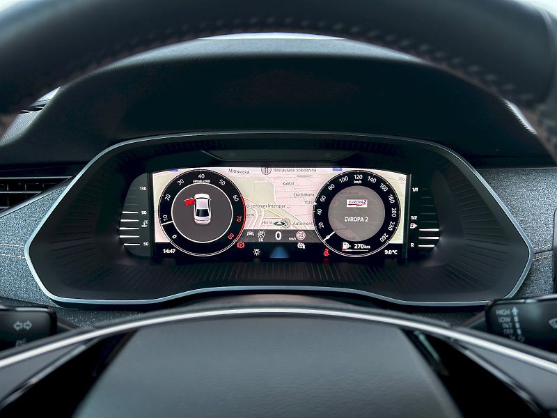 Škoda Octavia (2024) 1.5 TSI 110kW MP6 Top Selectio - fotka 9 z 35
