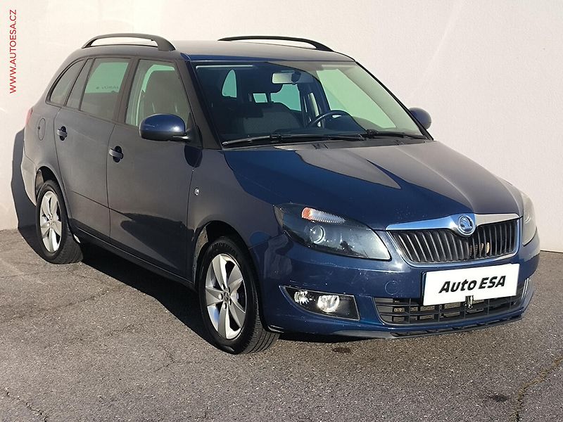 Škoda Fabia (2014) 1.2 TSi, 2.maj,ČR, Ambition - fotka 1 z 15