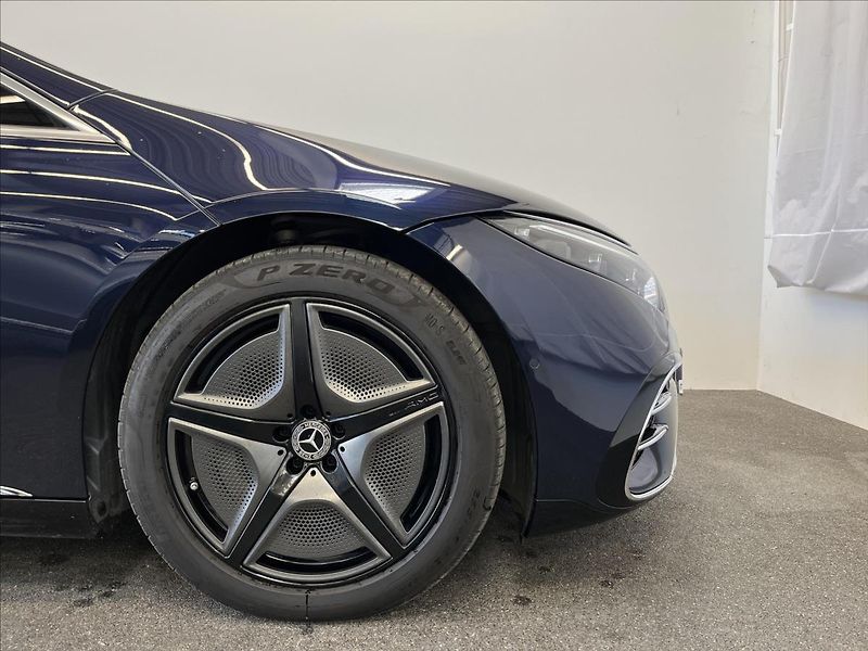 Mercedes-Benz EQS 580 4MATIC Berline - fotka 23 z 23