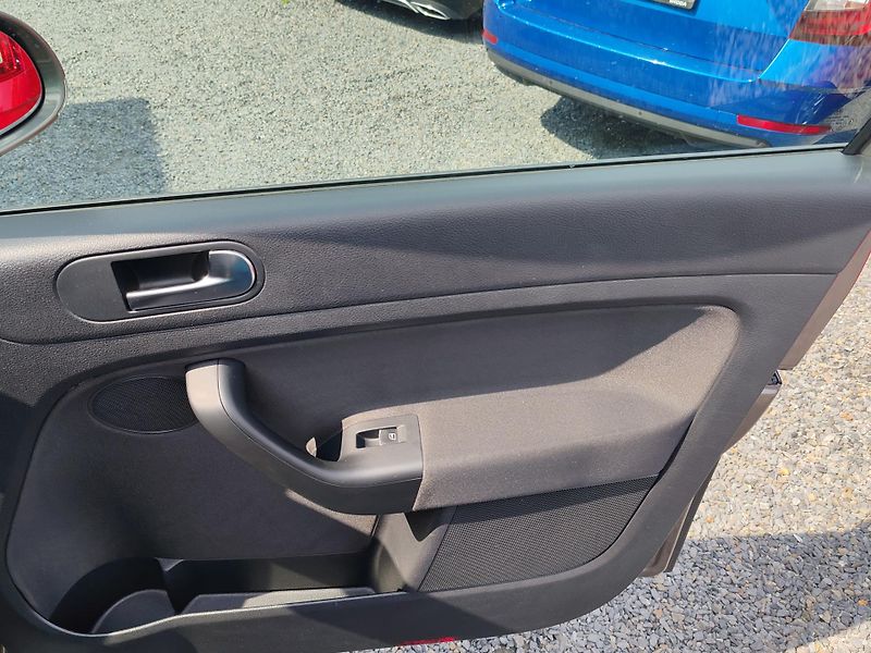 Volkswagen Golf Plus 1.4 TSI Automat  - fotka 23 z 25