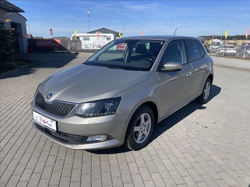 Škoda Fabia 1,2 TSi 66kw Style Klima ESP V - fotka 29 z 34