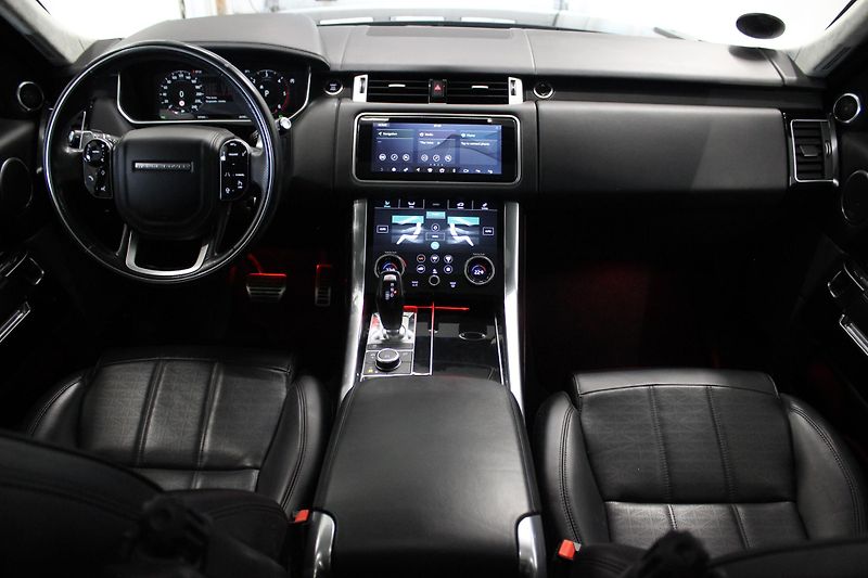 Land Rover Range Rover Sport 3,0 SDV6 AUTOBIGRAHPY DYNAMIC  - fotka 29 z 37