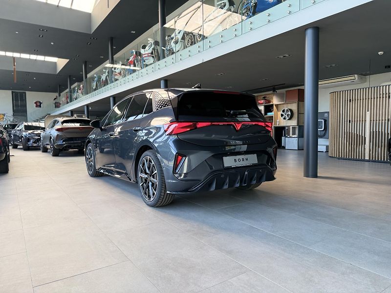 Cupra Born (2026) VZ 79 kWh / 326k / 2027 - fotka 8 z 14