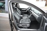Volkswagen Passat 2.0TSI 155KW DSG Highline 7/14 - náhled 22