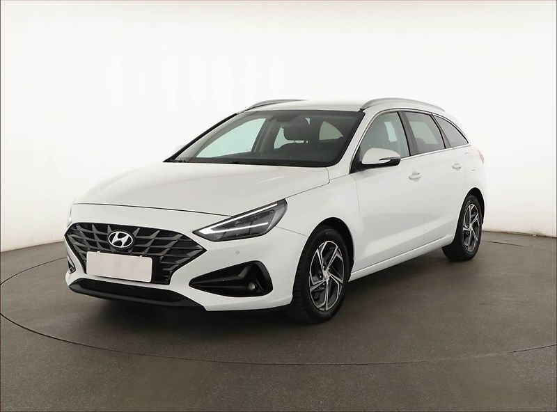 Hyundai i30 (2021) 1.5 T-GDI MHEV, Automat, ČR - fotka 2 z 20