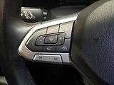 Volkswagen Golf (2020) 1.5TSi, AC, LED, navi - náhled 13