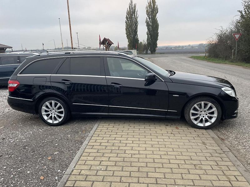Mercedes-Benz Třídy E (2011) 250cdi T 4M 150kw - fotka 19 z 49