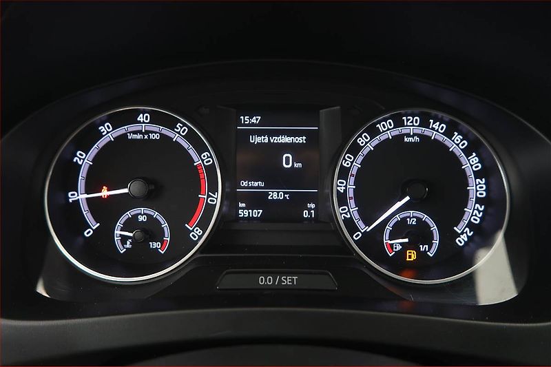Škoda Rapid (2019) Spaceback 1.0 TSI, ČR,1.maj - fotka 11 z 14