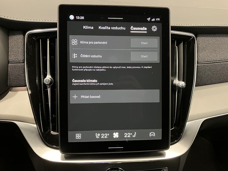 Volvo XC90 T8 eAWD Ultra BE - REZERVACE - fotka 38 z 43