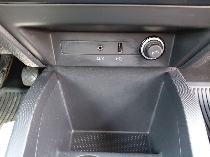 Škoda Fabia (2016) 1,2 TSi 81 kW Ambition+ - fotka 23 z 24