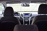 Hyundai i30 1,6 CRDi 81KW BALCK & LIME - náhled 15