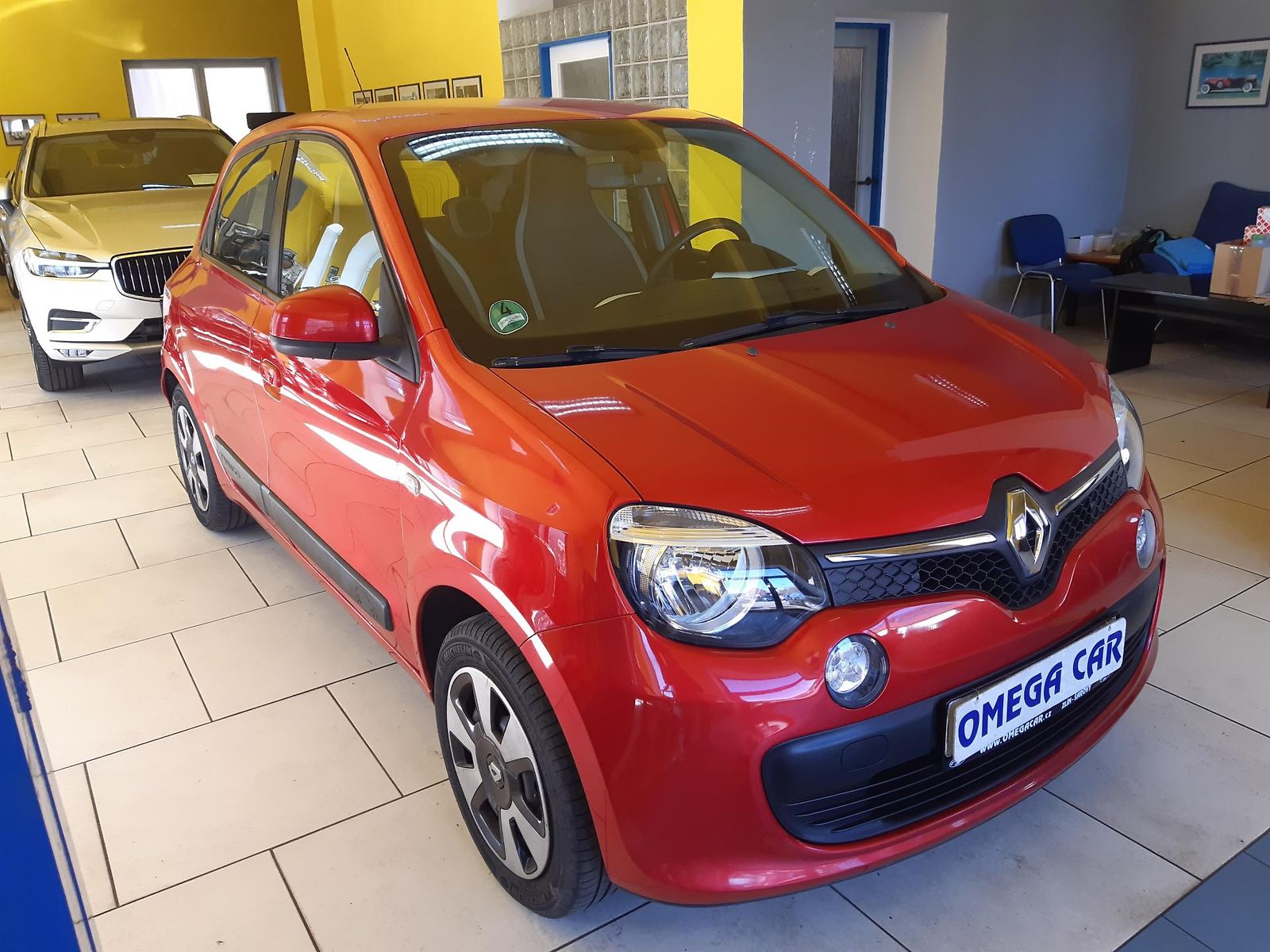 Renault Twingo 0.9 i KLIMA TEMPOMAT vyhř.seda