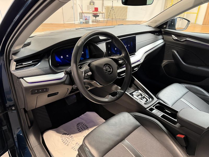Škoda Octavia 2.0 TDI 110kW DSG Style Combi - fotka 5 z 14