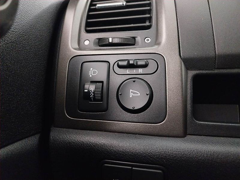 Honda CR-V (2012) 2.0 i, 4X4, Tempomat - fotka 18 z 18