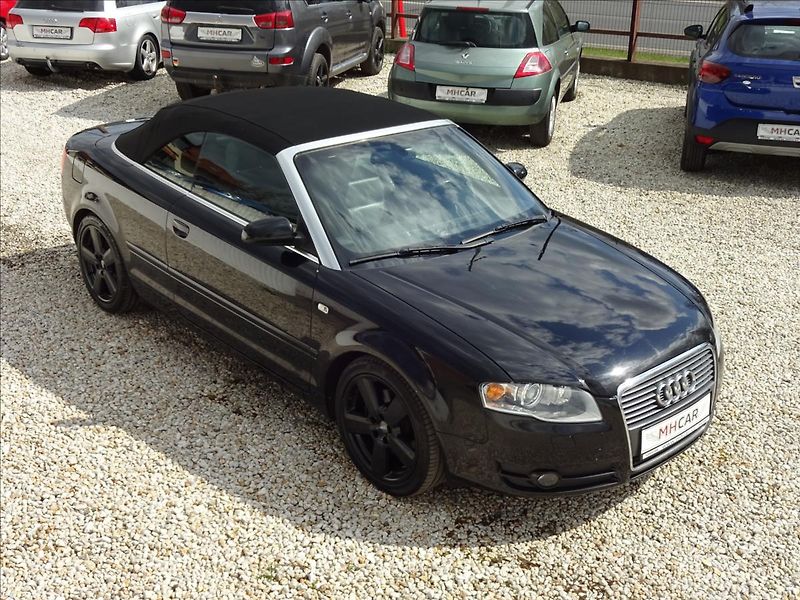 Audi A4 1,8 T CABRIO !AKČNÍ CENA! - fotka 1 z 51