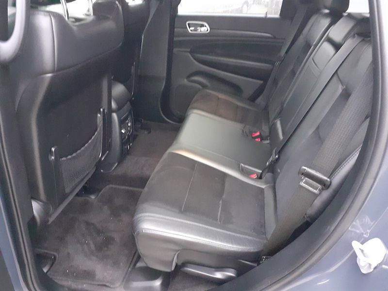 Jeep Grand Cherokee (2018) 3.6 L V6 4x4 - fotka 34 z 40