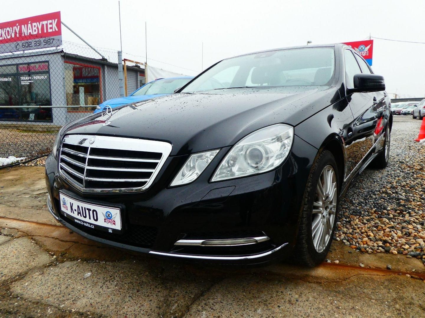 Mercedes-Benz Třídy E 350CDI 170kW  *A/T*4Mat*ČR*