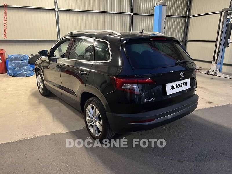 Škoda Karoq (2018) 1.6TDi, ČR, servis.kniha, AT - fotka 2 z 3