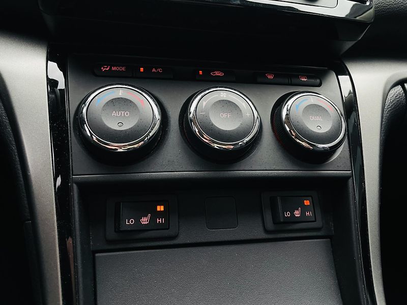 Mazda 6 2.0i 114KW AUT VÝHŘEV SENZORY - fotka 37 z 42