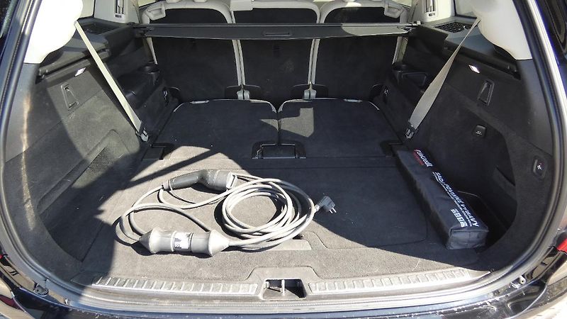 Volvo XC90 T8 AWD Recharge Inscription AT - fotka 21 z 26