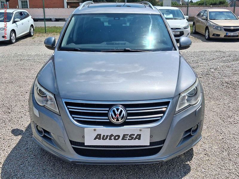 Volkswagen Tiguan (2009) 2.0TDi 4x4, Bixen, panor - fotka 2 z 22