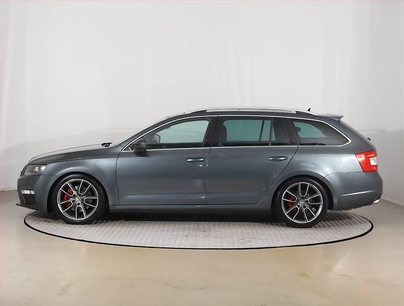 Škoda Octavia (2016) 2.0 TDI, Kůže, Navi, Bi-Xenony - fotka 3 z 27