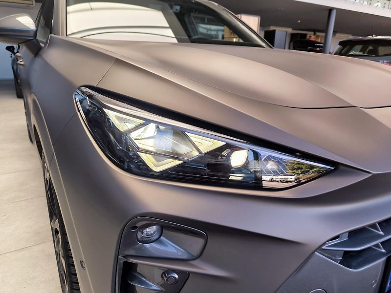 Cupra Terramar (2025) 2.0 TSI 204k DSG 4WD - fotka 9 z 14