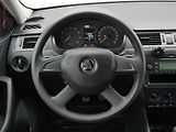 Škoda Rapid (2013) 1.2 TSi, ČR, Fresh, park - náhled 11