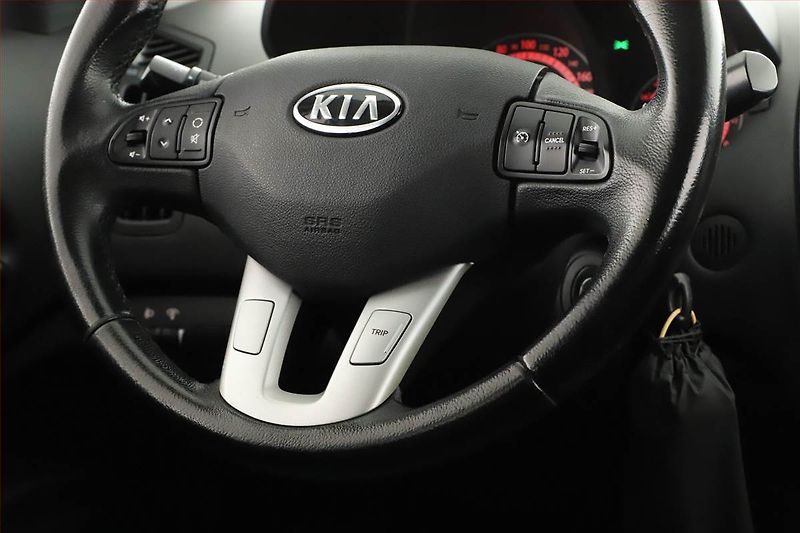 Kia Ceed (2011) 1.6 CRDi, Serv.kniha, po STK - fotka 8 z 16