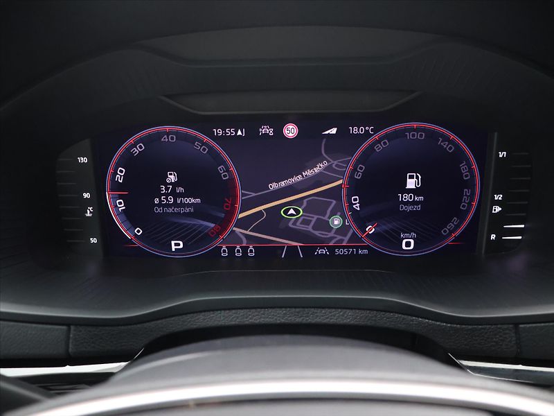 Škoda Karoq 1.5 TSI 110 kW Sportline CZ DS - fotka 16 z 33