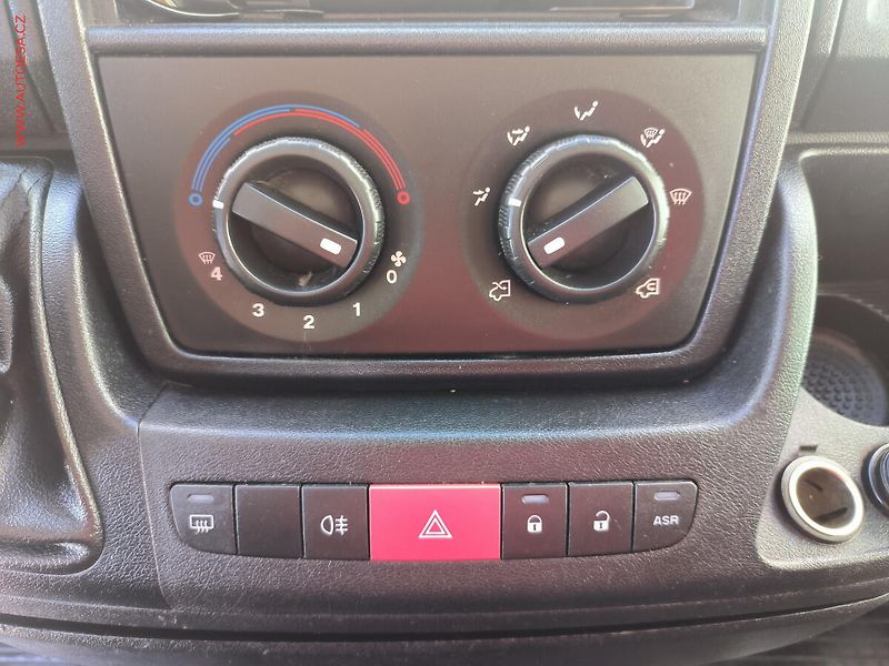 Citroën Jumper (2013) 2.2HDi CHLADÍCÍ L3H2 - fotka 14 z 18