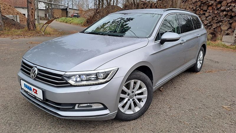 Volkswagen Passat 1.6 TDI ComfortLine Business - fotka 1 z 36