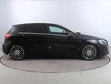 Mercedes-Benz Třídy A (2017) AMG line A 180, Kůže, Navi - náhled 6