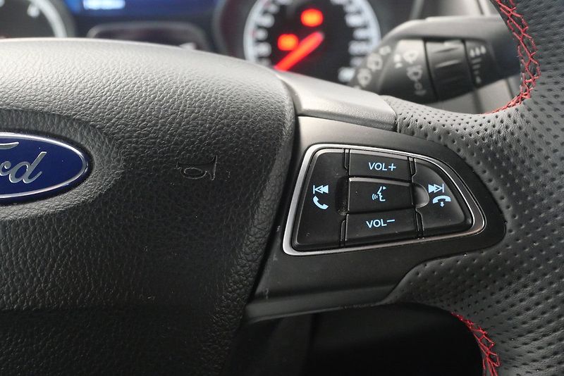 Ford Focus - fotka 15 z 22