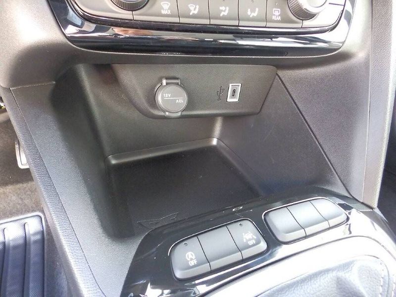 Opel Corsa (2026) Edition 1.2 TURBO (74kW/100K) - fotka 28 z 30