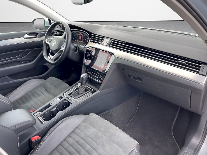 Volkswagen Passat (2023) 2.0 TDI 147kW 4MOT DSG Eleganc - fotka 20 z 35