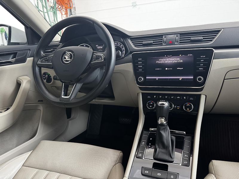 Škoda Superb (2018) Style 2.0 TDI 140 KW 4x4 -CZ- - fotka 13 z 27