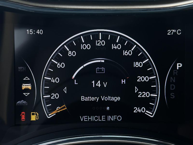 Jeep Grand Cherokee (2015) 3.0CRD/184KW *SUMMIT* H&K *TZ - fotka 15 z 46