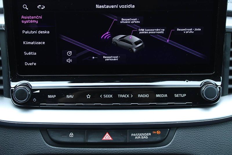 Kia Ceed (2022) 1.5 T-GDI TOP 117kW LED manuál - fotka 6 z 28