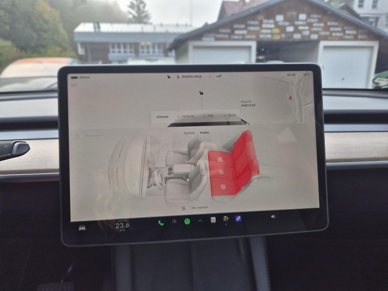 Tesla Model Y LONG RANGE DUAL MOTOR TZ 93,6% - fotka 31 z 48
