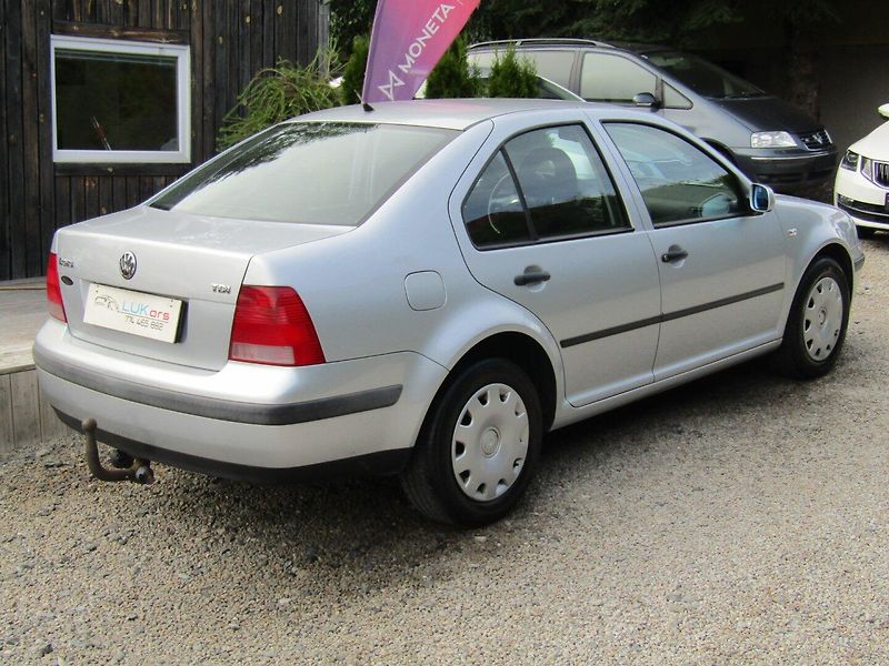 Volkswagen Bora (2000) 1.9 TDI 66kW  BEZ KOROZE - fotka 11 z 33