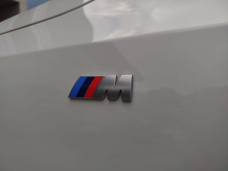 BMW Ostatní M60 xDrive Touring TOP - fotka 22 z 23