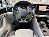 Volkswagen Touareg V6 4M 3,0 TDi 210 kW Elegance - náhled 7