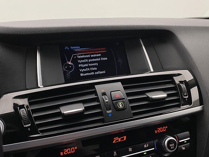 BMW X3 XDRIVE 20d AUT  - fotka 39 z 56