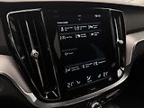 Volvo V60 CC D4 AWD MOMENTUM REZERVACE - náhled 30