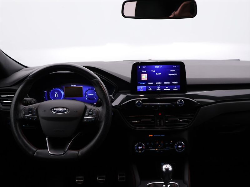 Ford Kuga 1,5 EB 110 kW ST-Line 1.Maj. - fotka 19 z 26