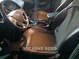 Hyundai ix35 (2011) 2.0 CRDi 4x4, 2.maj,ČR, AC - náhled 2