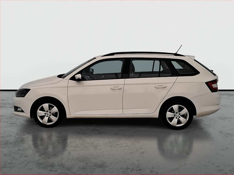 Škoda Fabia (2018) Style 1.0 TSI, Serv.kniha - fotka 3 z 16