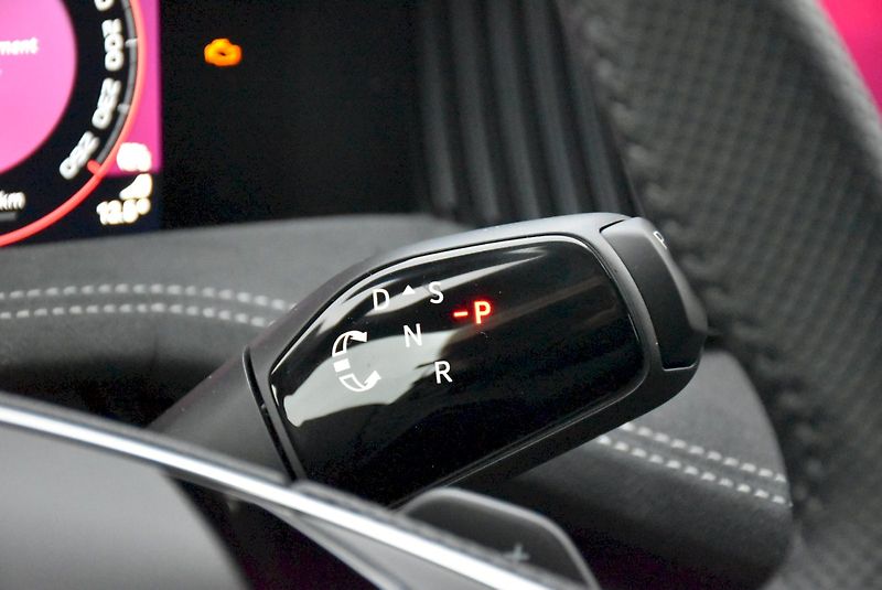 Škoda Superb (2025) Combi Sportline 2,0 TDI 142 kW - fotka 32 z 42