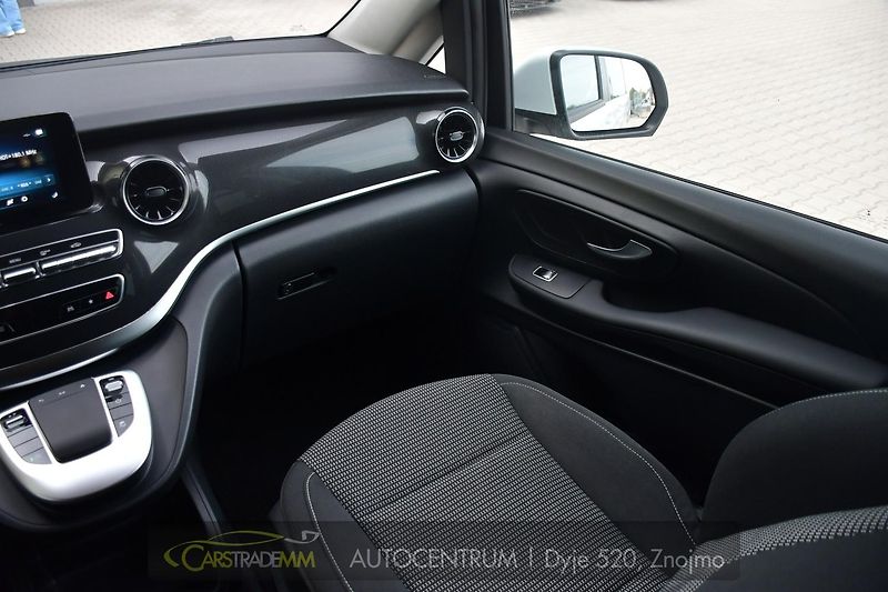 Mercedes-Benz Třídy V V250d 4MATIC 7MÍST - fotka 25 z 51
